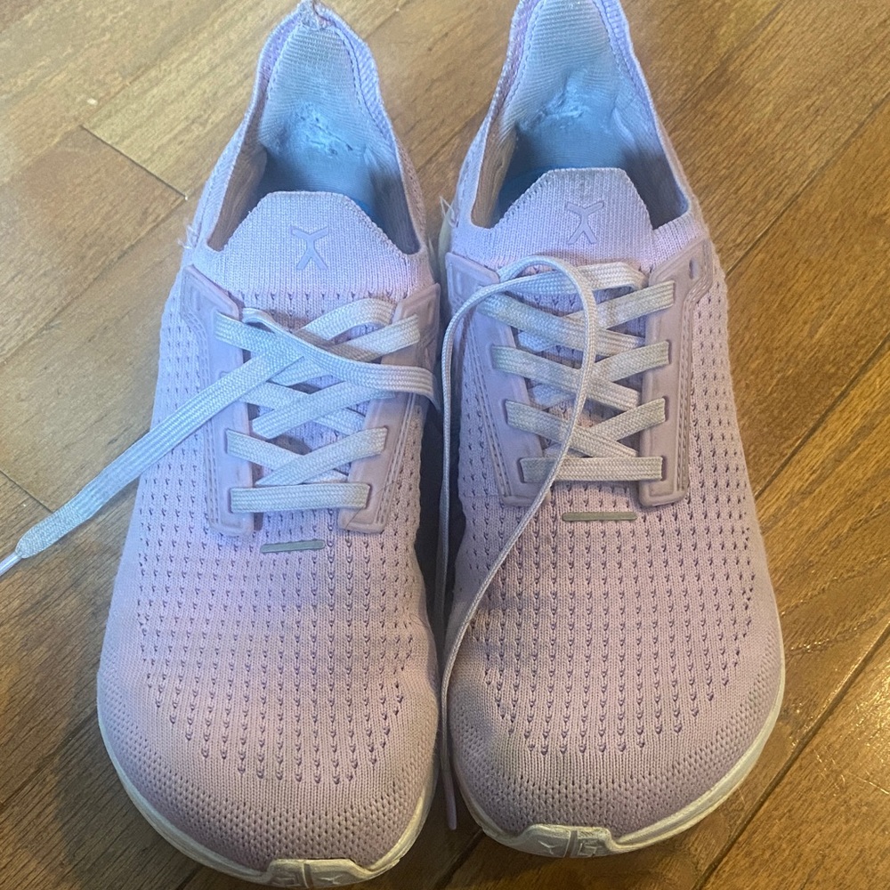 FLux Adapt Runner Light Purple Sneakers